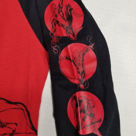 Marvel Spiderman Longsleeve graphic Tshirt size s - Picture 4 of 7